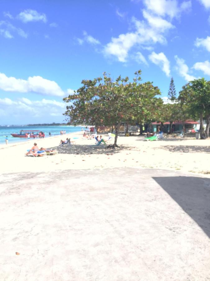 Negril Beach Club Condos Exterior photo