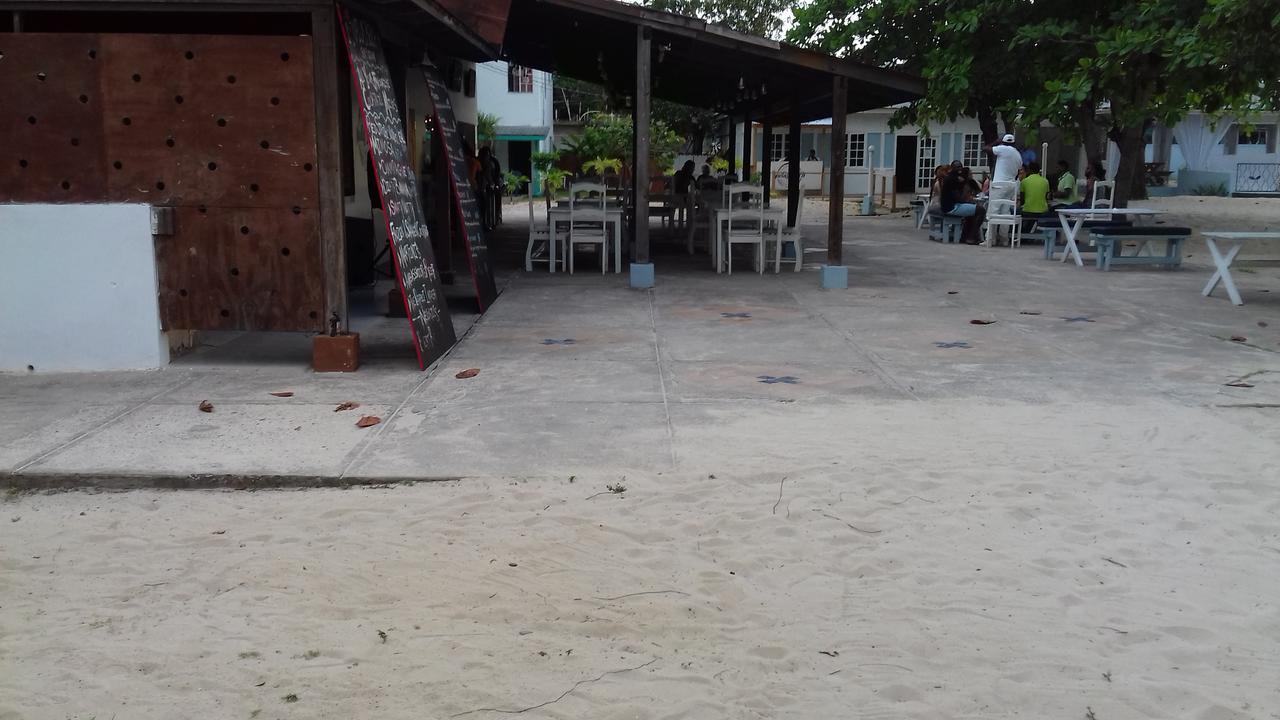 Negril Beach Club Condos Exterior photo