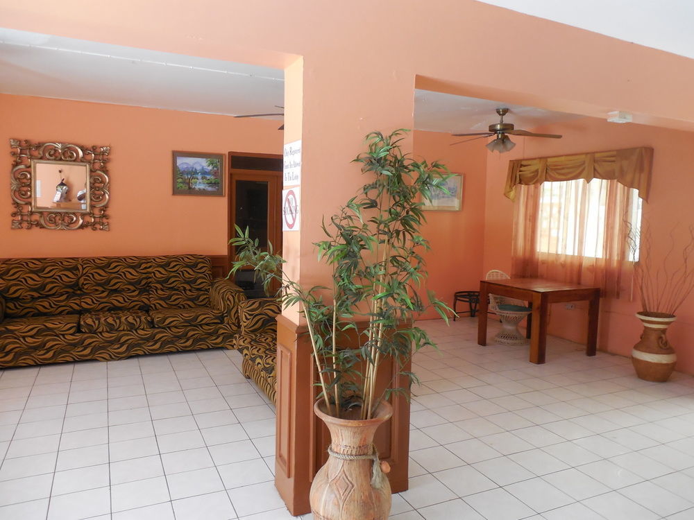 Negril Beach Club Condos Exterior photo