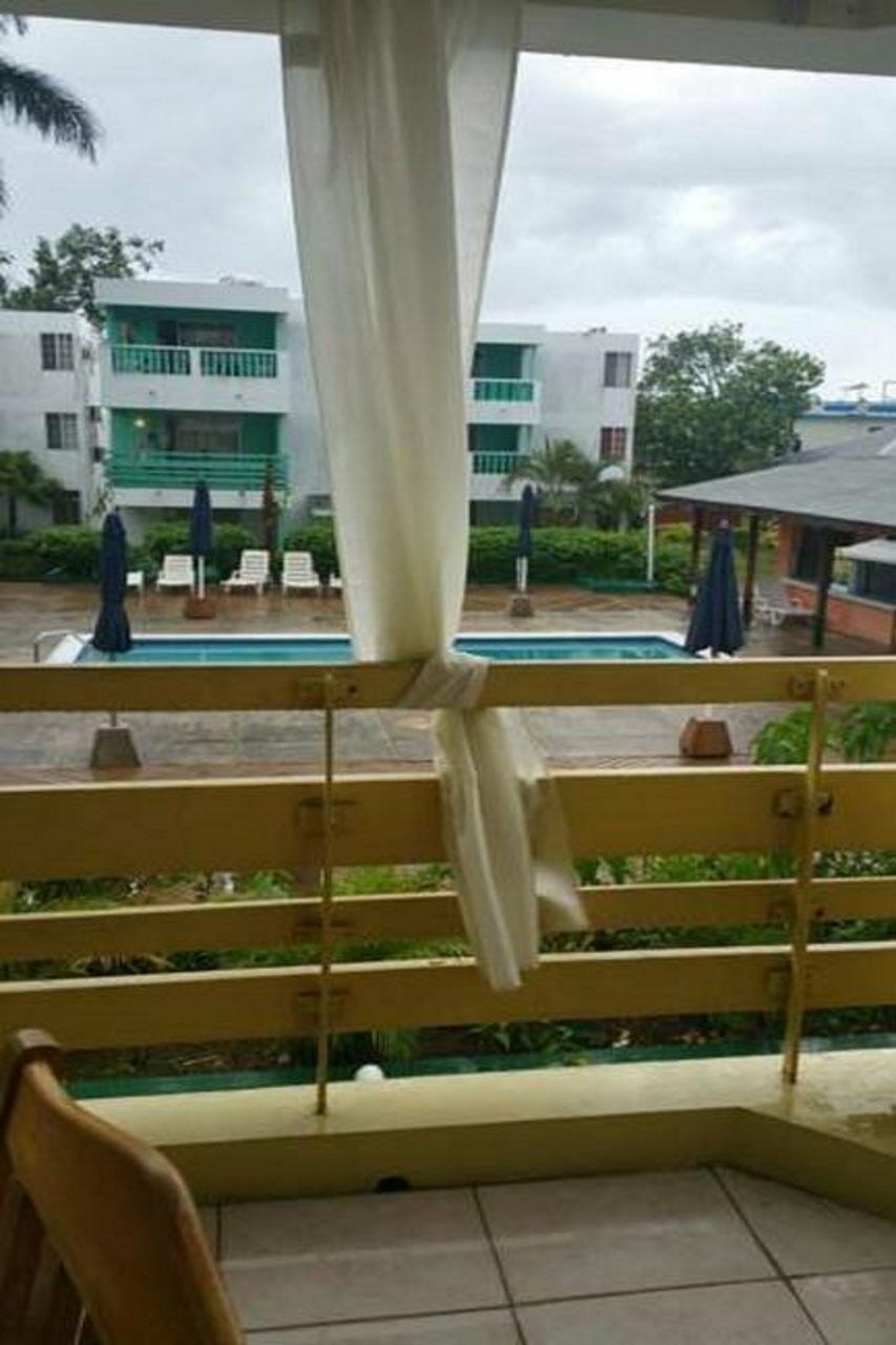 Negril Beach Club Condos Exterior photo